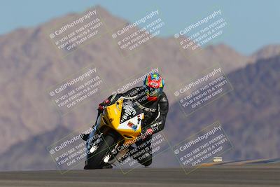 media/Oct-01-2023-SoCal Trackdays (Sun) [[4c570cc352]]/Turn 9 Set 1 (950am)/